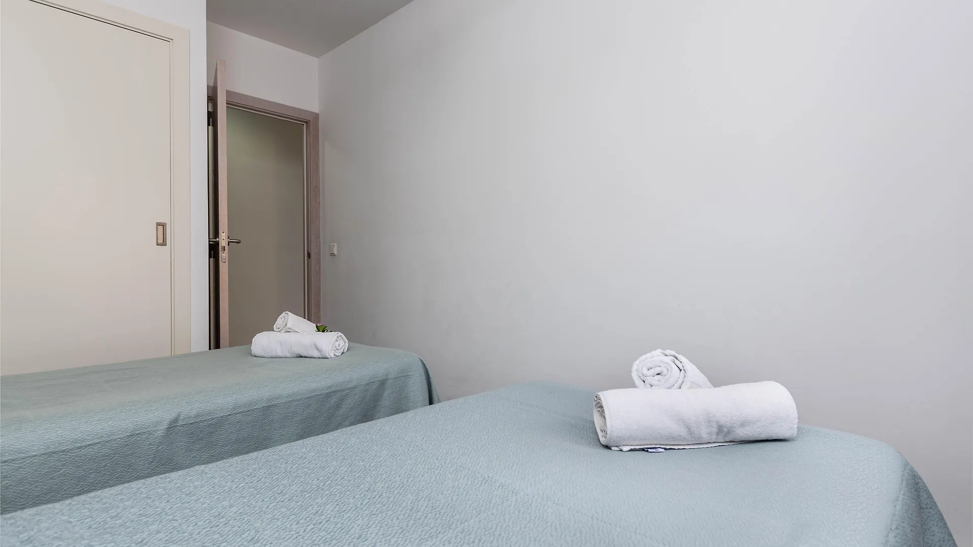 Acapulco Apartments Can Picafort  İspanya